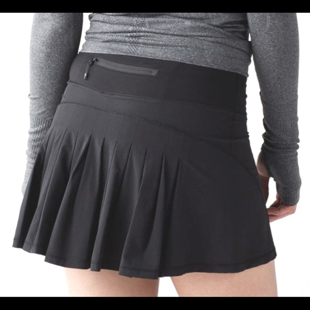 Circuit Breaker Lululemon Skirt